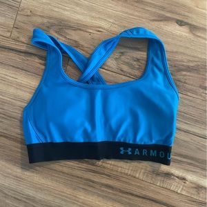 Under armour cross back sports bra
